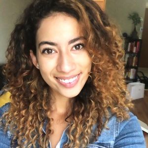 Meet your Posher, Bethany